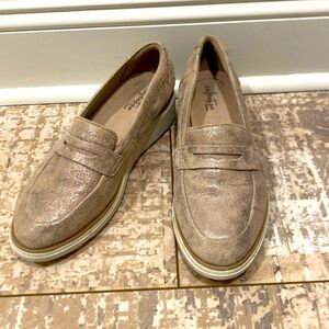 Clarks gold slip on shoes